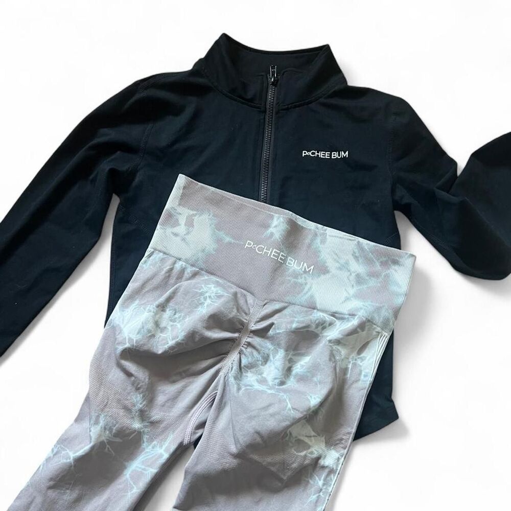 Pchee Bum workout set with abstract pattern
